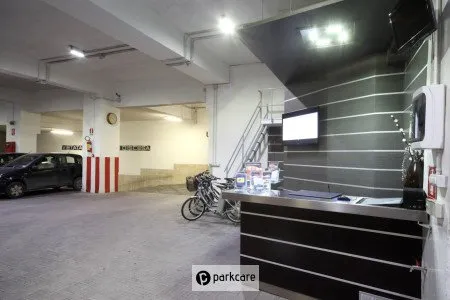 Supergarage Napoli foto 2