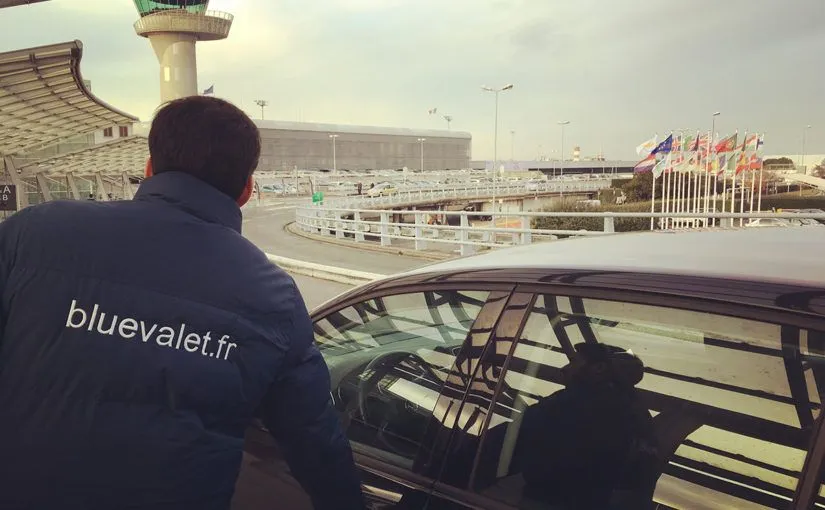 Blue Valet Lione