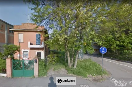 Garage Triumvirato Bologna foto 3