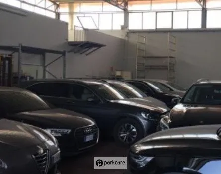 Tomass Parking Fiumicino Valet foto 4